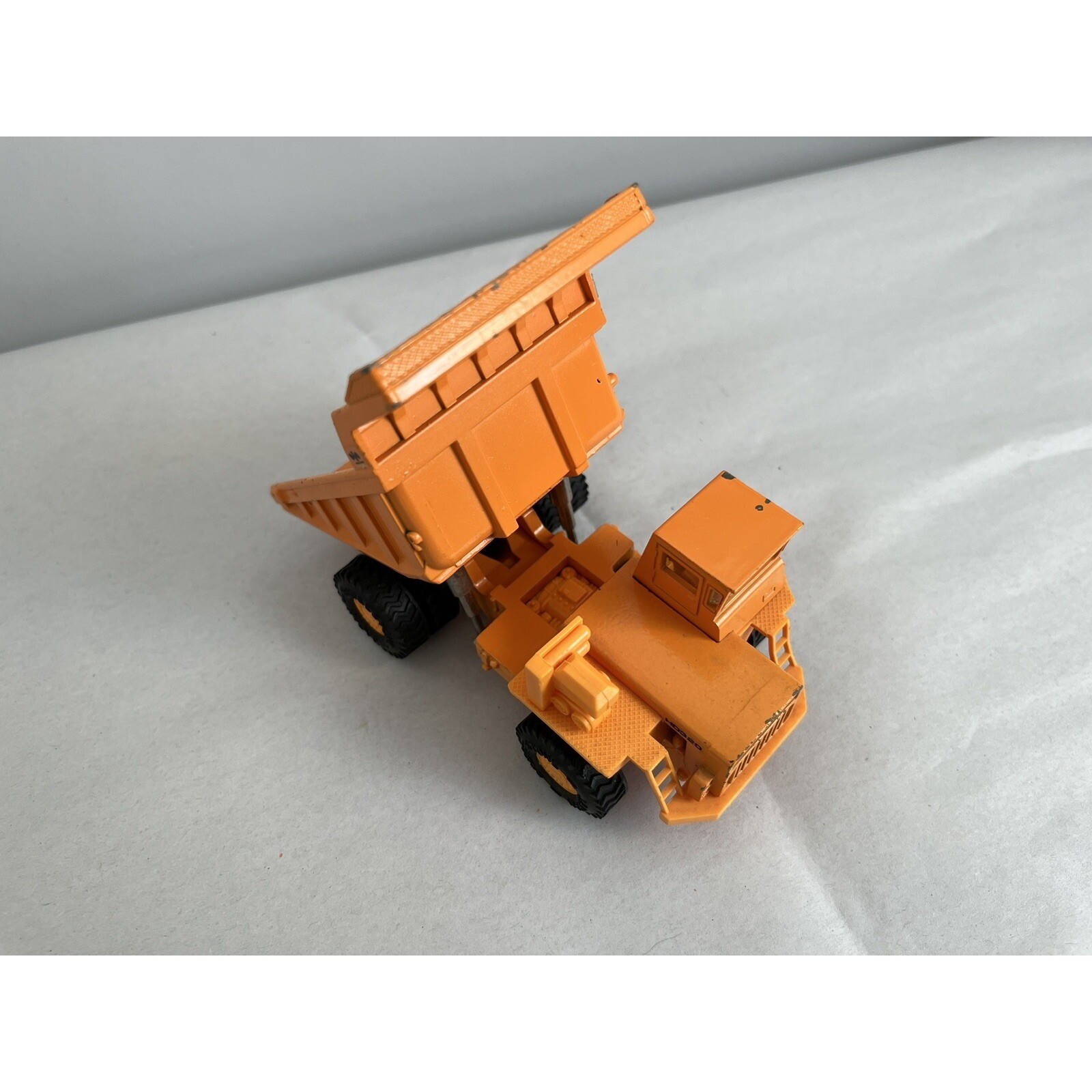 Yonezawa Komatsu Dump Truck Diapet HD320-2 Diecast 1:60 Vintage Japan Toy