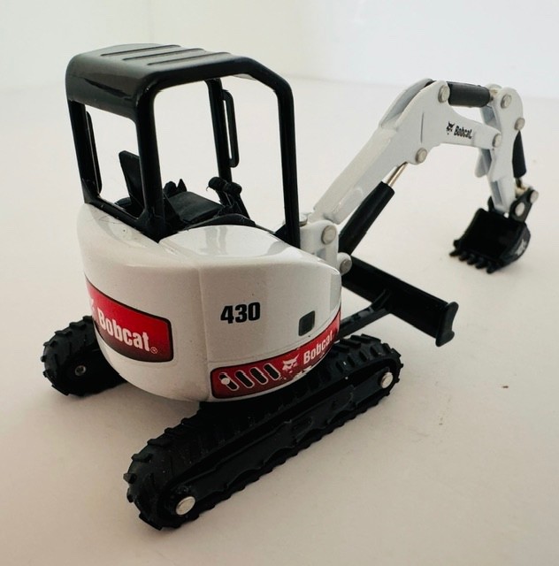 1:50 Scale Bobcat 430 Excavator Diecast Model