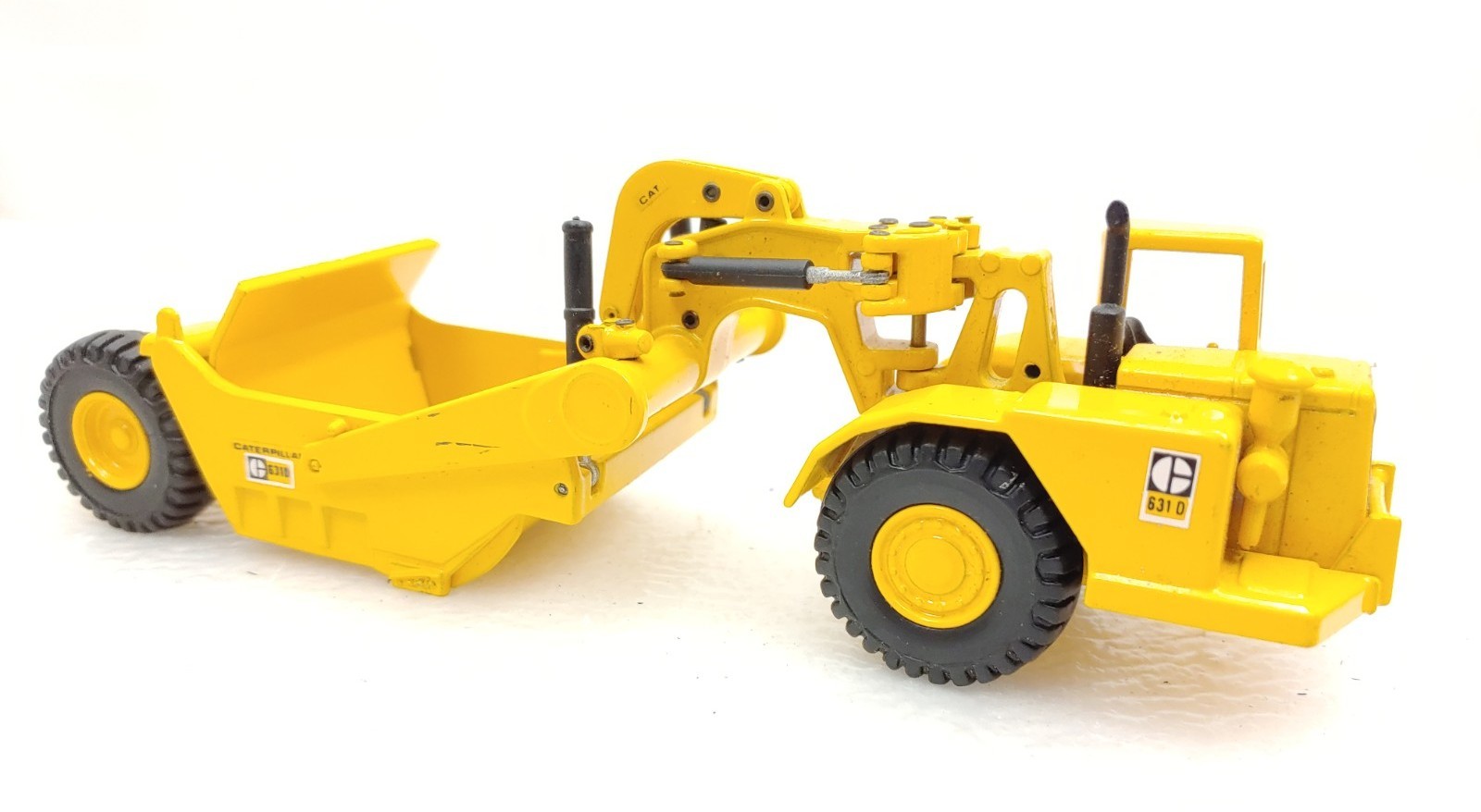 2 Joel Miniatures 1:70 Diecast Caterpillar # 219 6310 Earthmover & 225 Excavator