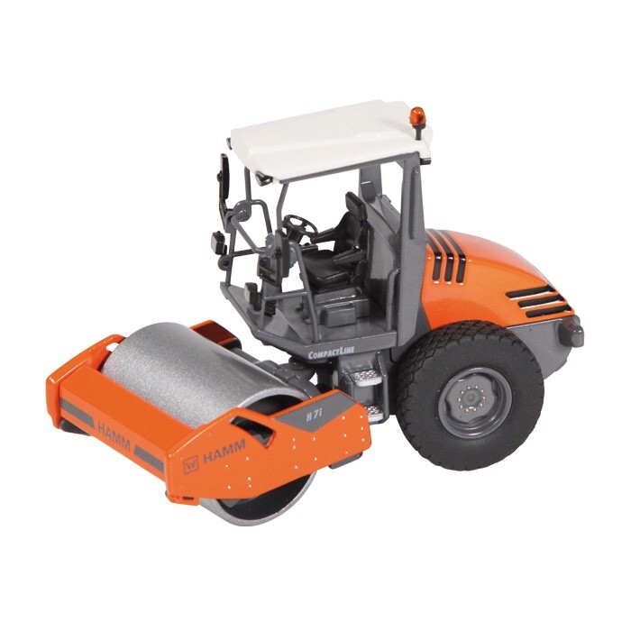 Hamm H7i Smooth Roller Compactor with ROPS – NZG 1:50 Scale Model #9482 New
