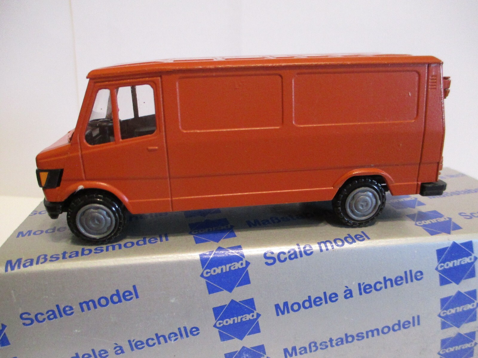 Conrad 1604 Rust Color Transport Delivery Van Collector Toy 1/50 W. Germany