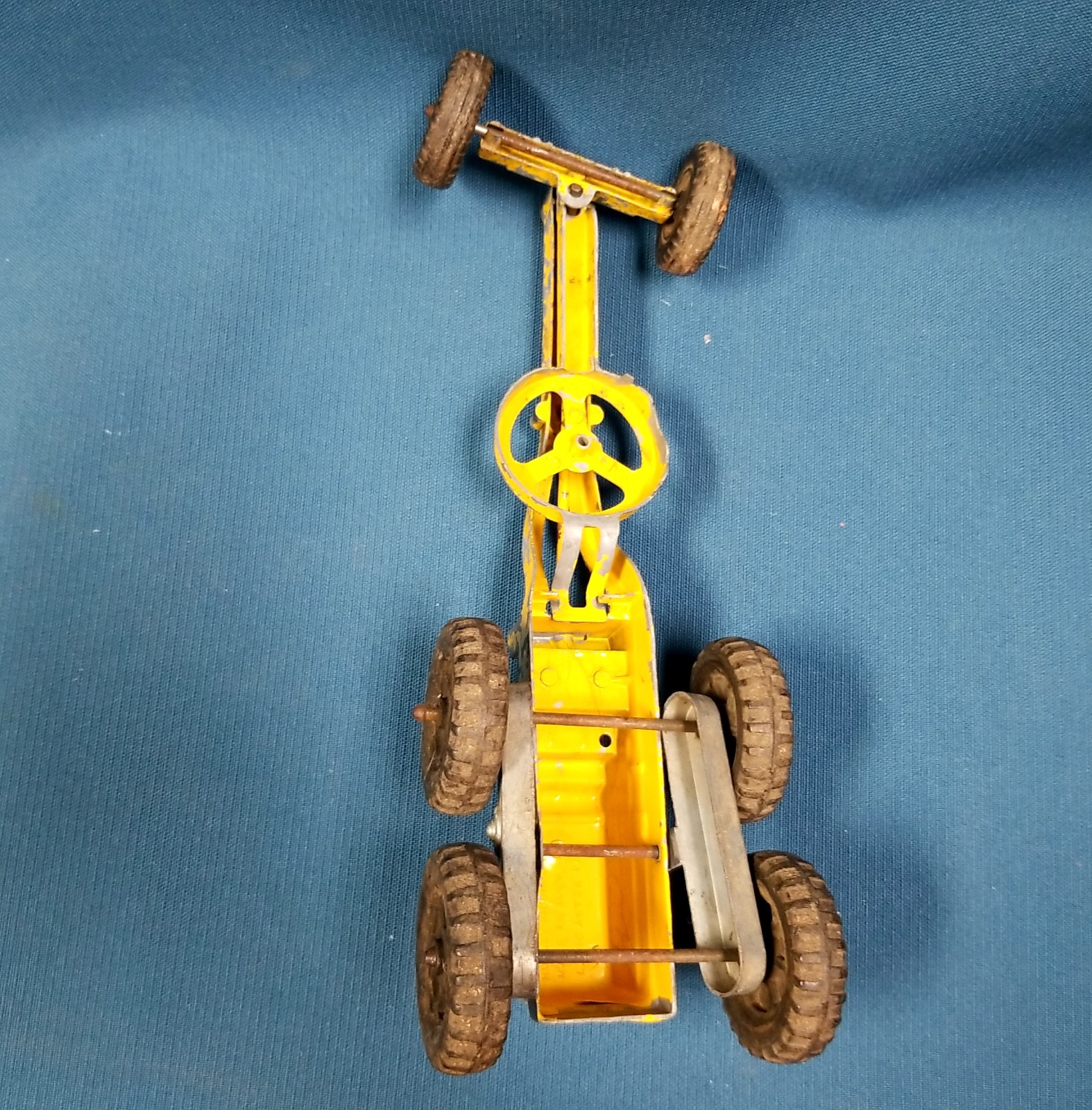 VTG 10&Prime; Hubley Kiddie Toy USA #481 Articulated Road Grader – As Is Lancaster PA