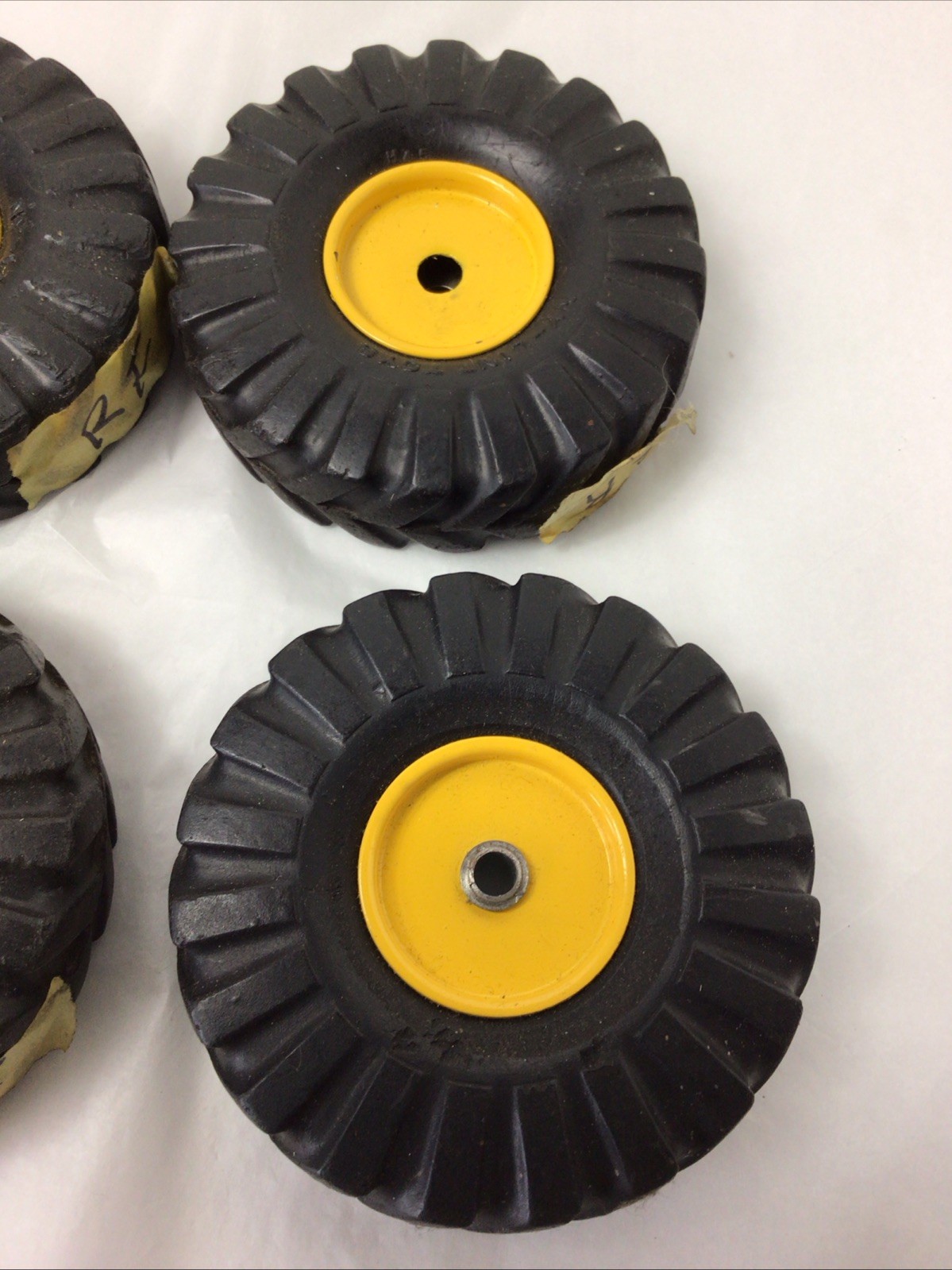 Vintage Nylint Wheels Black Rubber Tires & Metal Yellow Rims Payloader Gravel