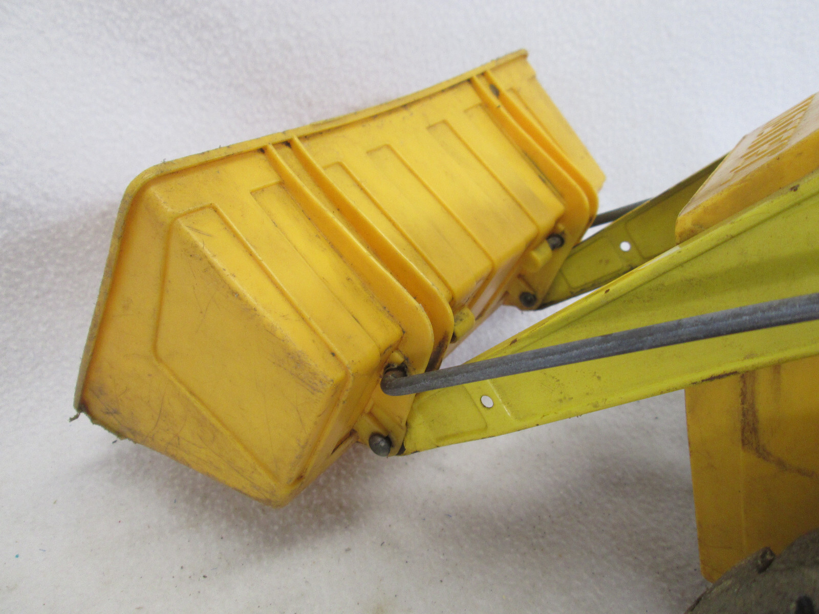 Vintage Mattel 1963 Vrroom plastic skip front loader