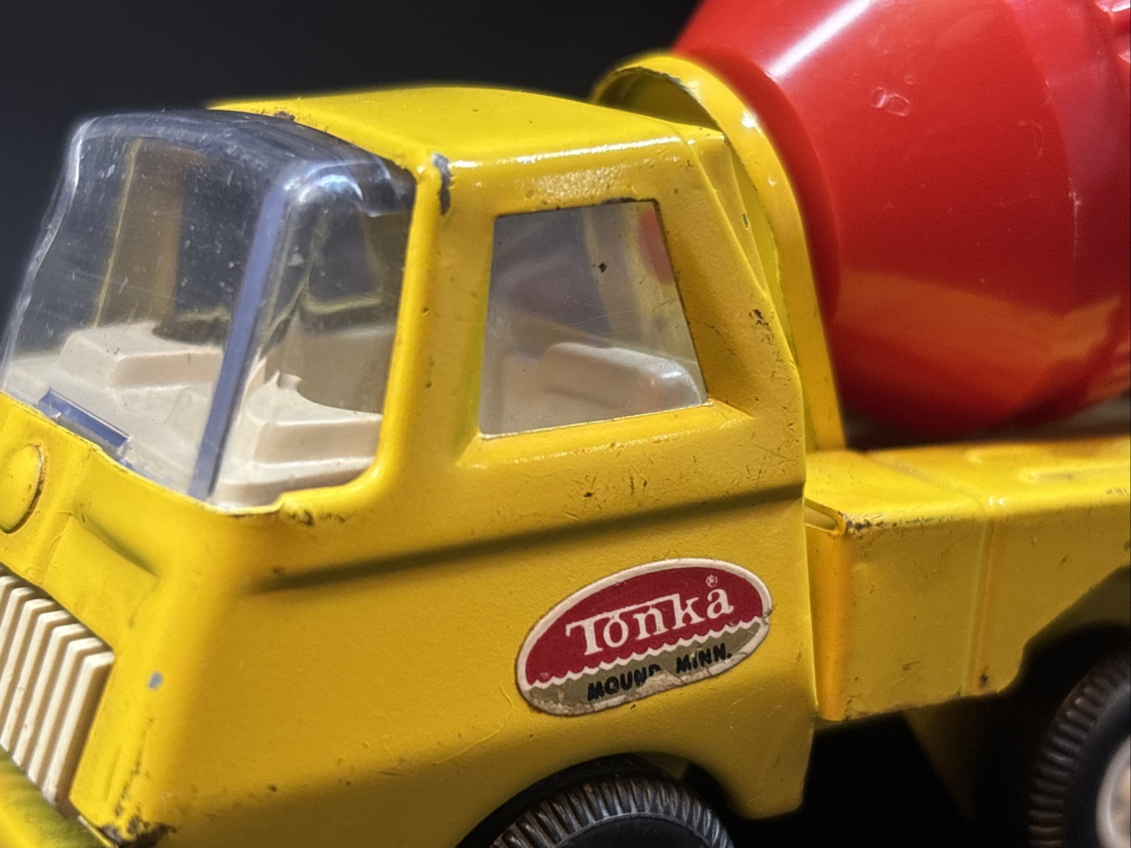 Tonka 1960s 5&Prime; Cement Mixer Truck Pressed Steel Yellow/Red MOUND