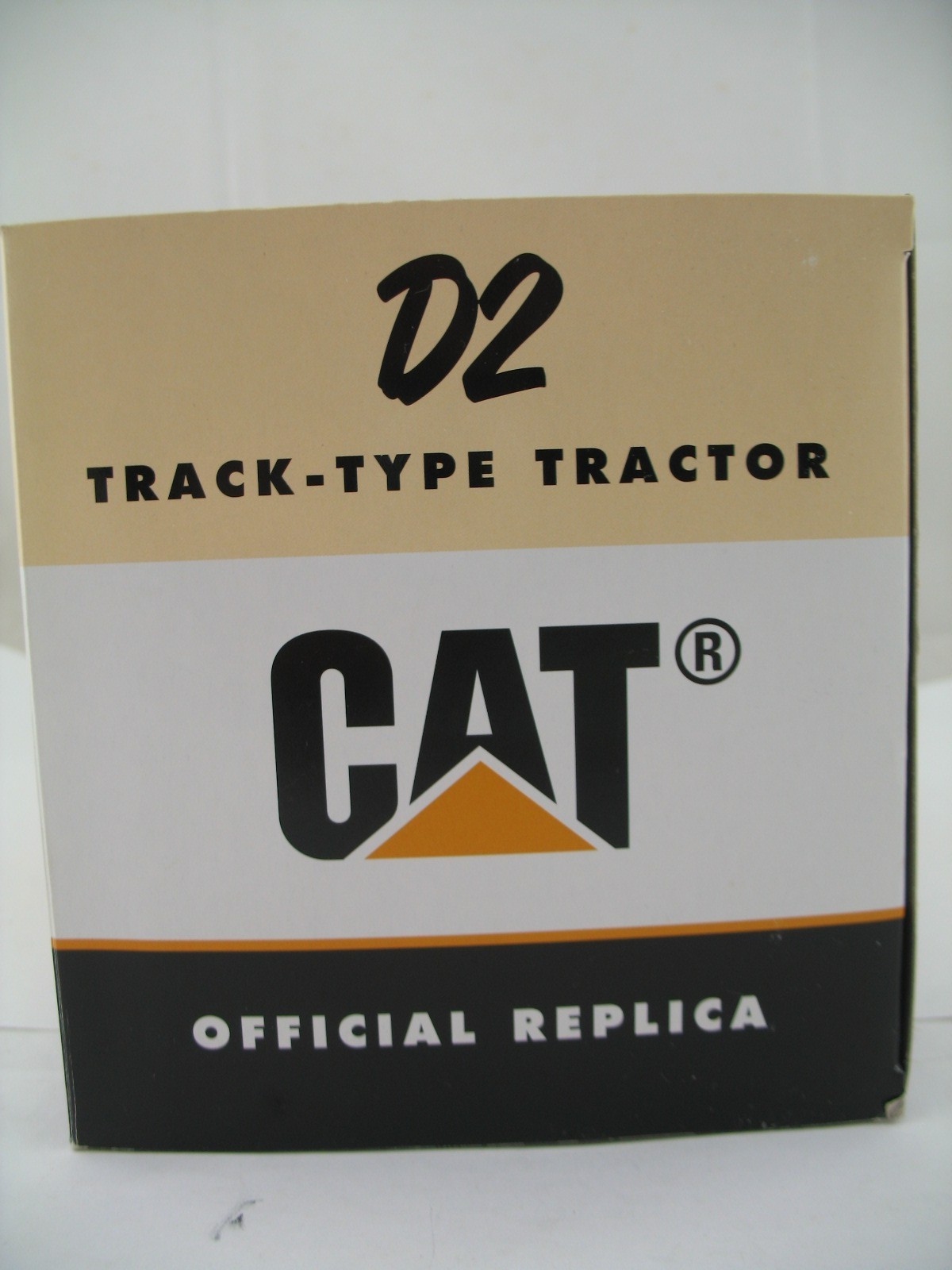 Spec Cast 1:16 Model 20631: CAT D2 Track Type Tractor, MIB
