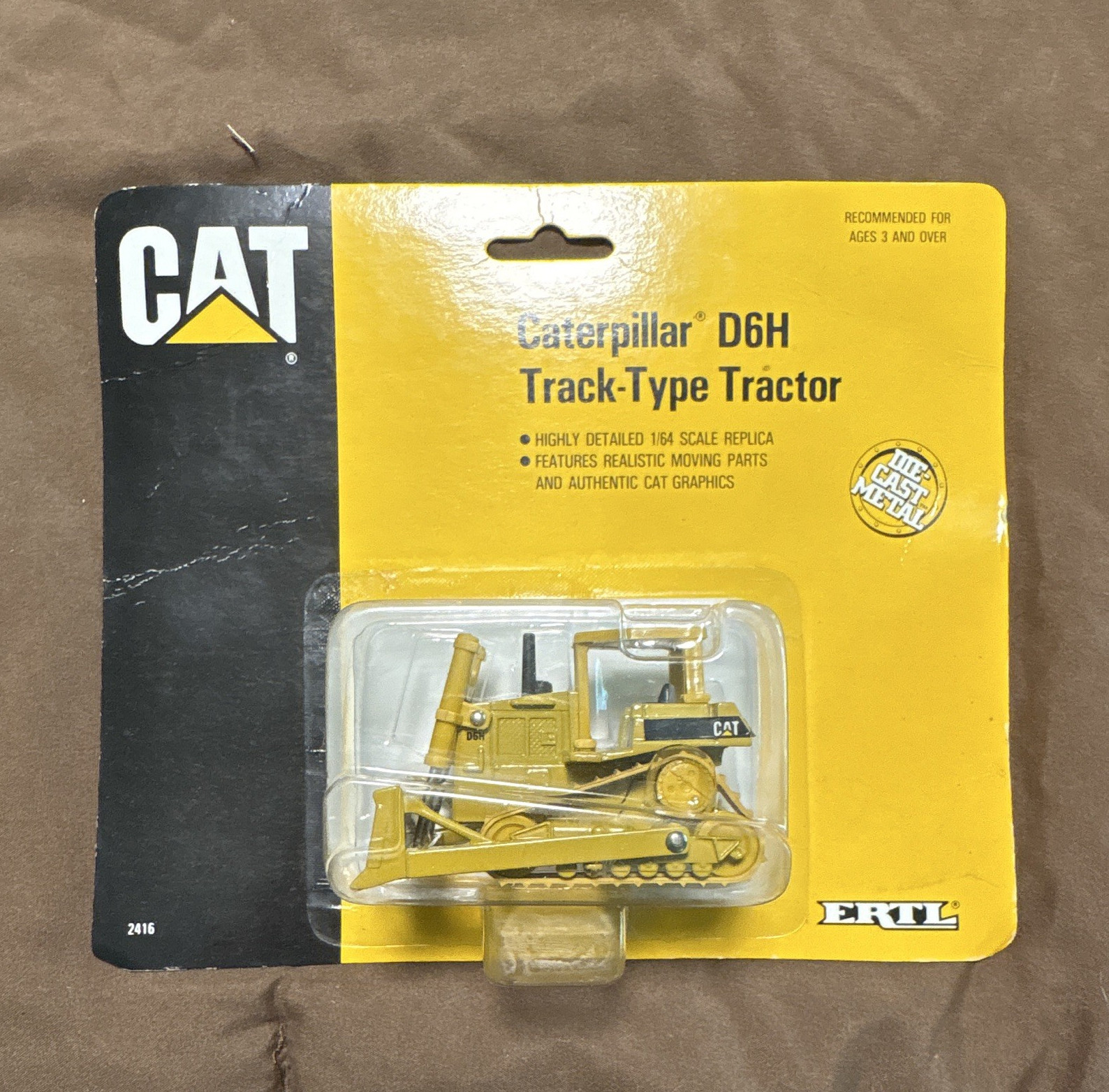 Ertl CAT Caterpillar D6H Track-Type Tractor 1:64 Diecast Unopened Box 2416