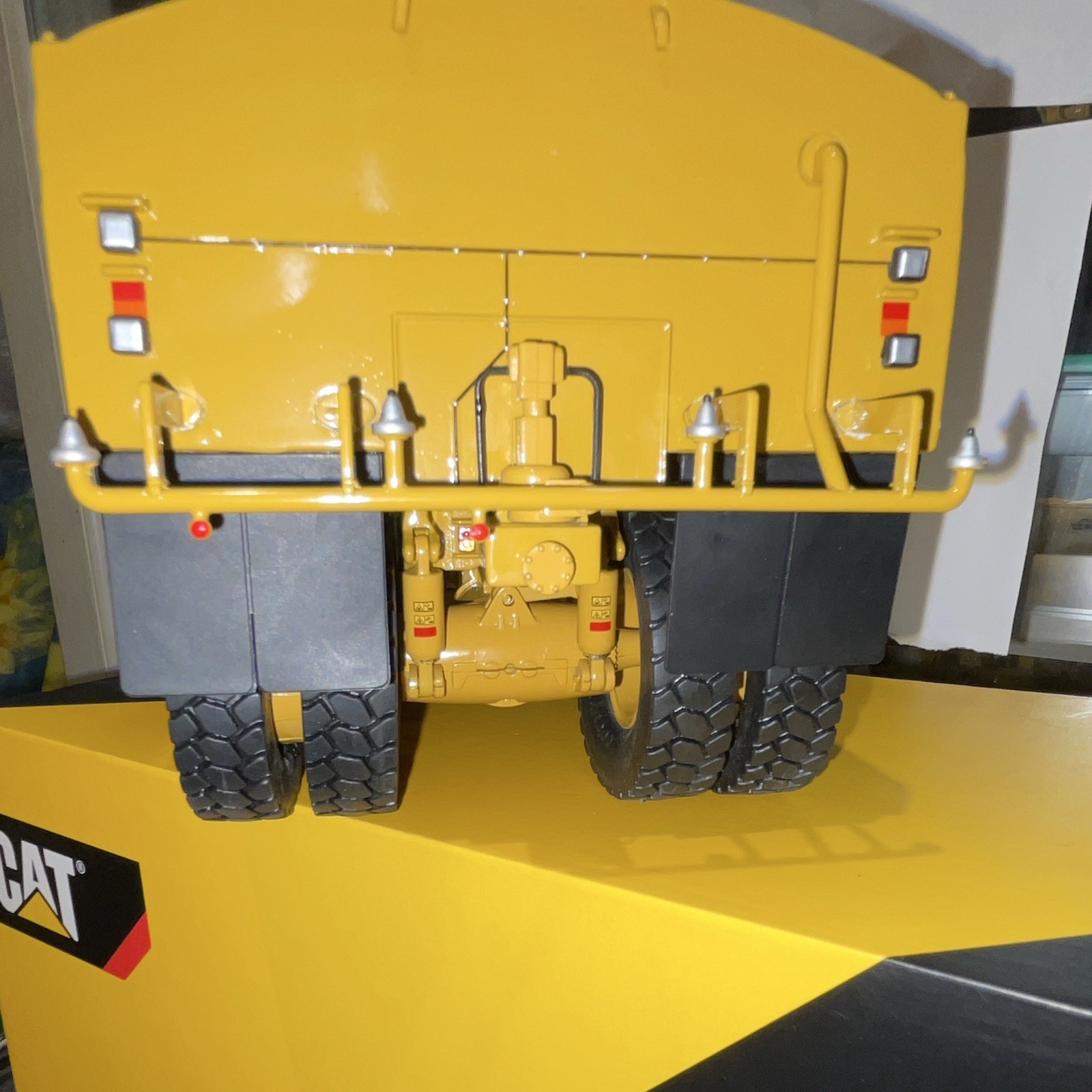 CATERPILLAR 777G OFF-HIGHWAY DUMP TRUCK BY CCM