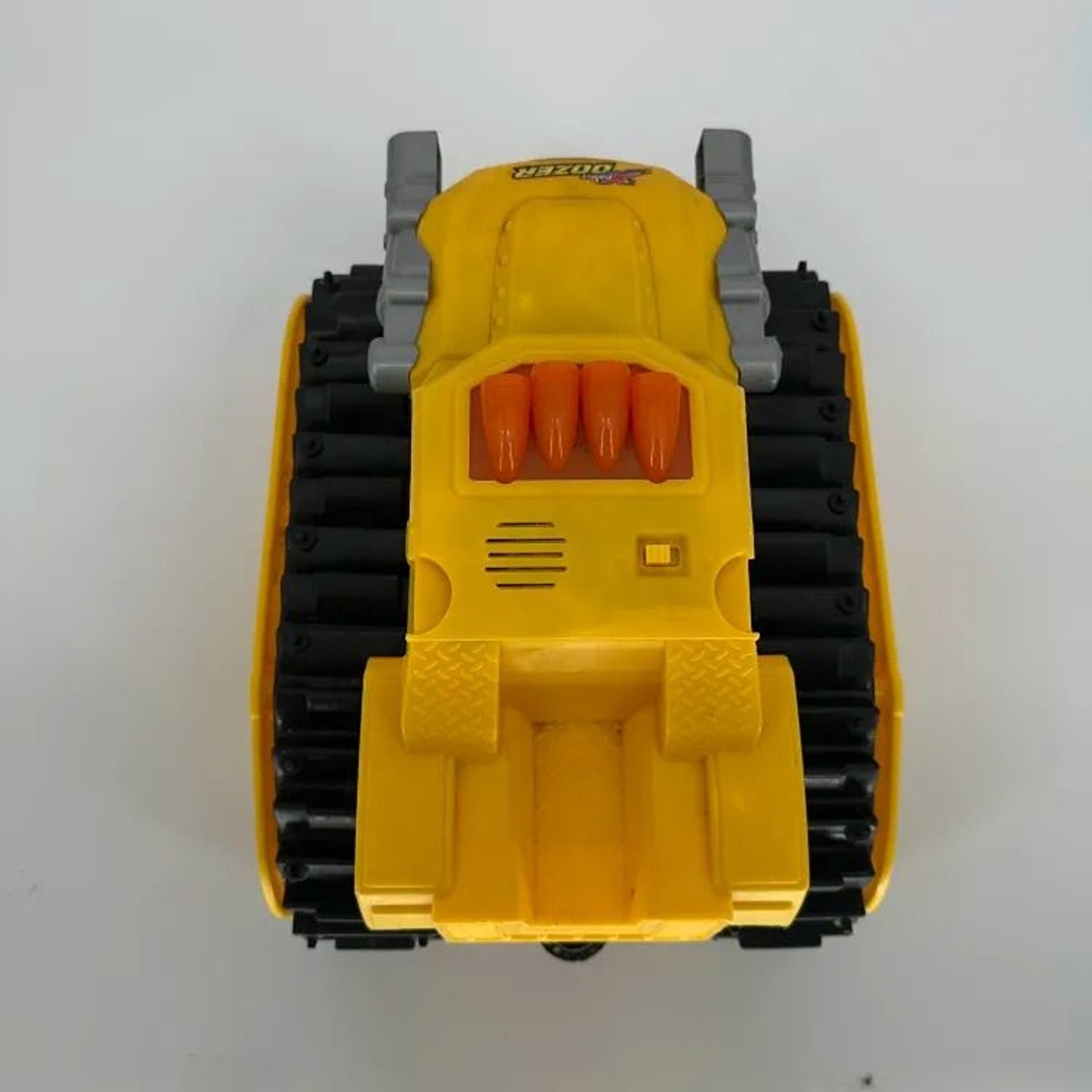HUGE!! JAKKS Pacific Xtreme Dozer Motorized Tank Bulldozer Toy 2019 Yellow Black
