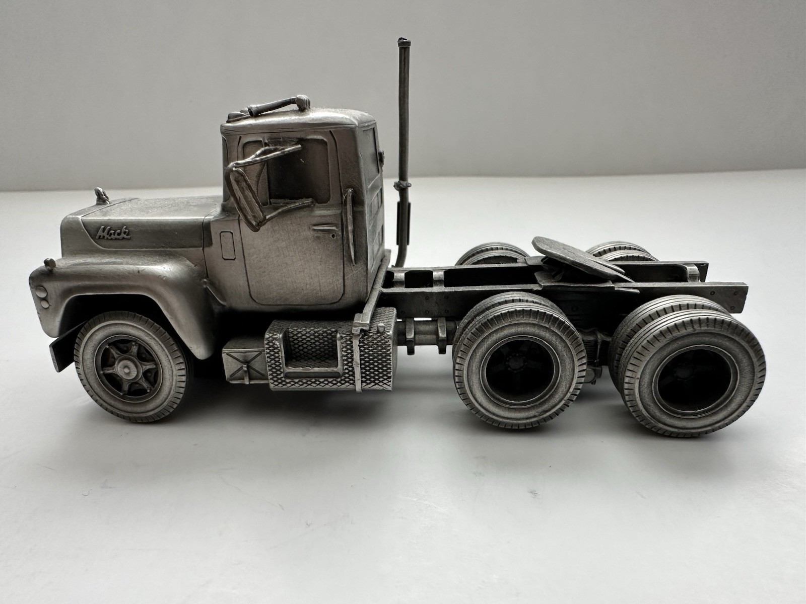 Mack Pewter R685ST Conventional Tractor Semi Cab Display – Preowned With Flaws