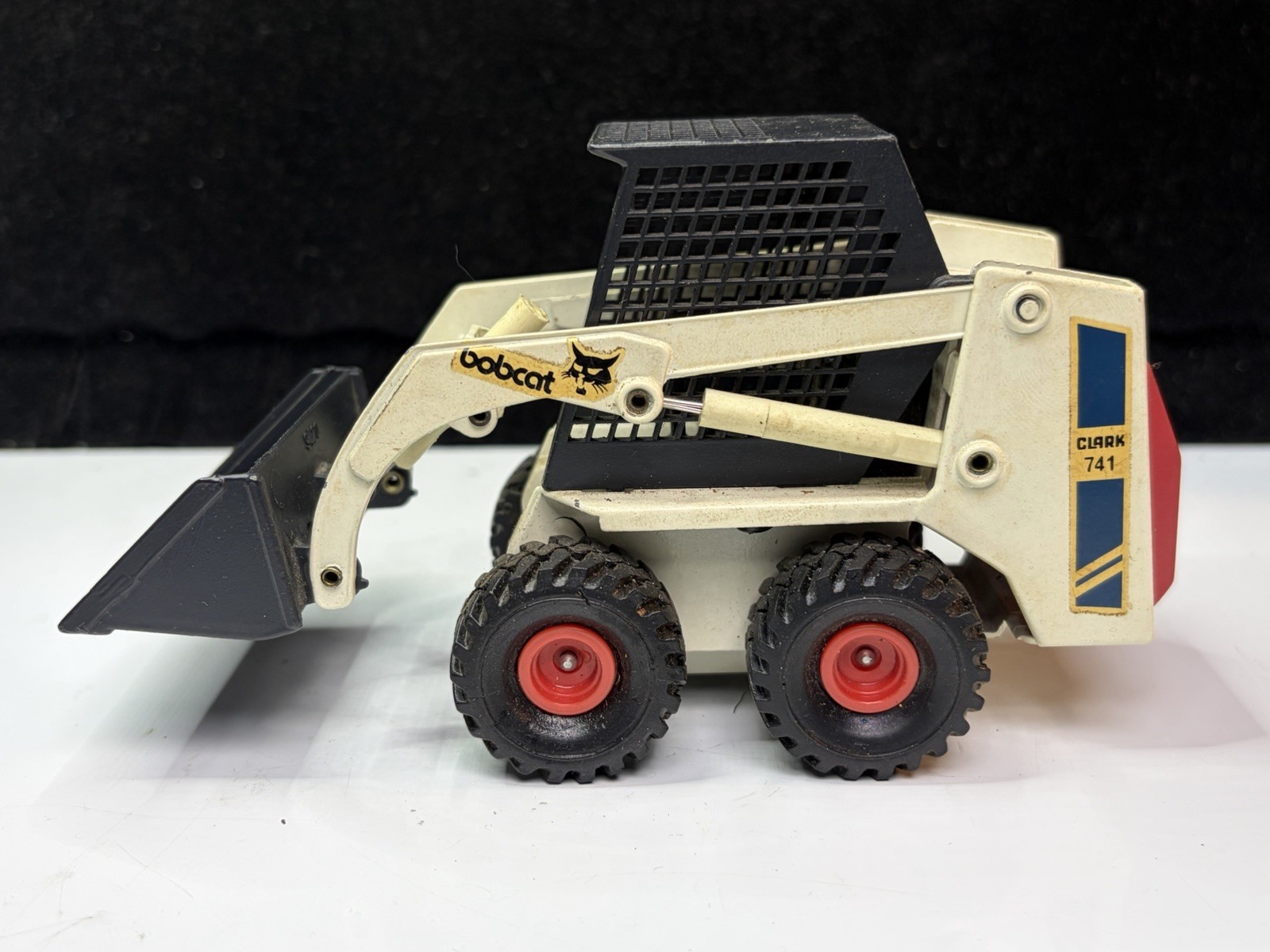 Vintage 1980s GAMA Clark Bobcat 741 Skid Steer 1:50 Diecast Model