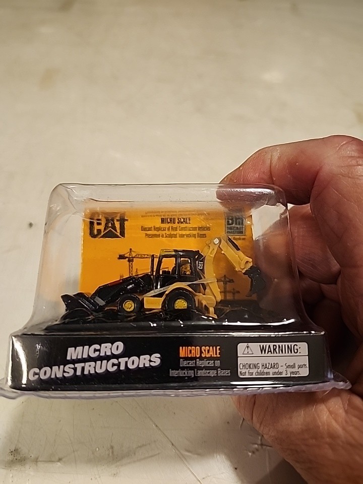 Caterpillar CAT Micro Constructors 420E Backhoe Loader #85973 ~ Sealed Package