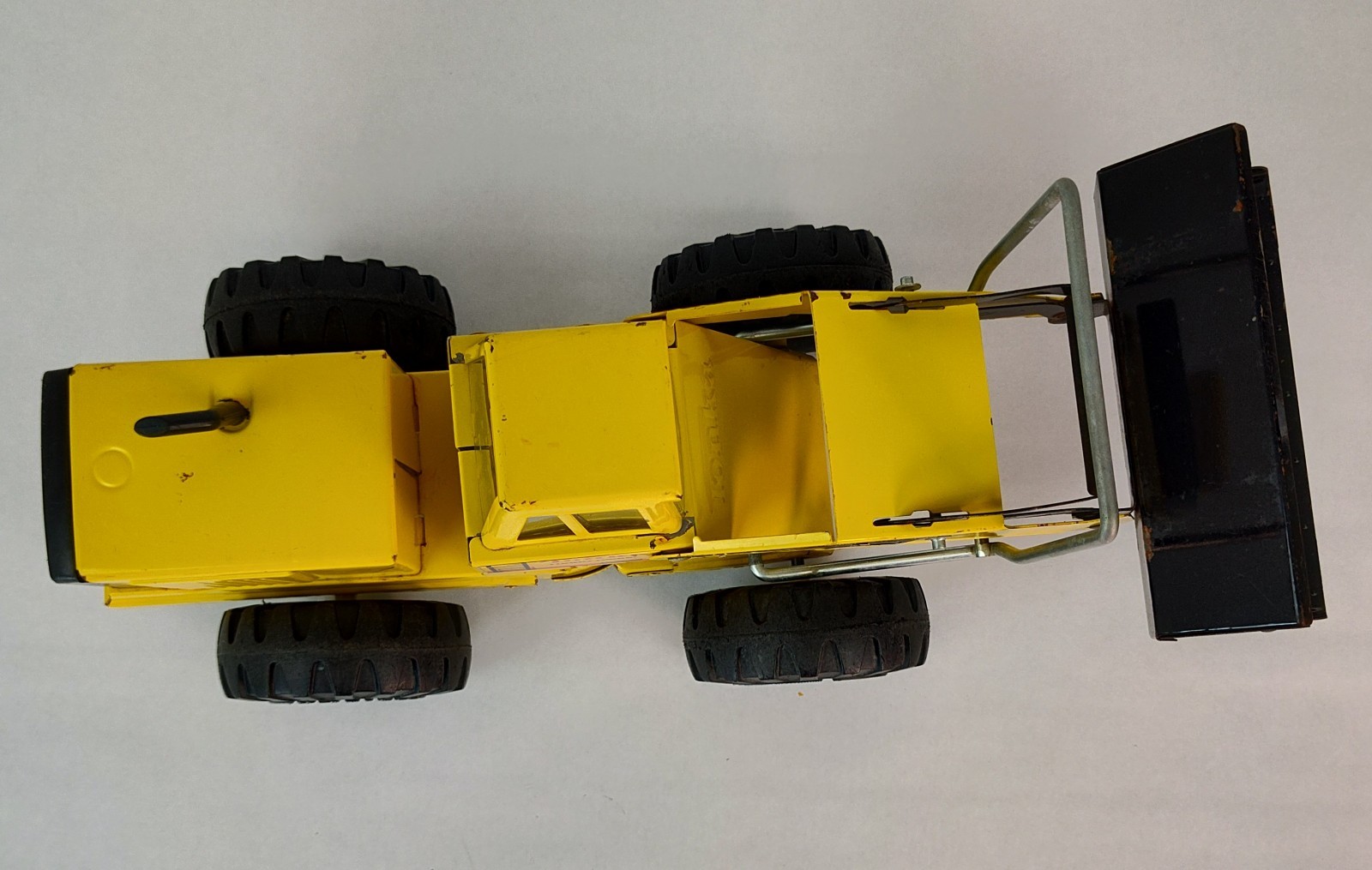 Tonka Turbo-Diesel XMB-975 Front End Loader Pressed Steel