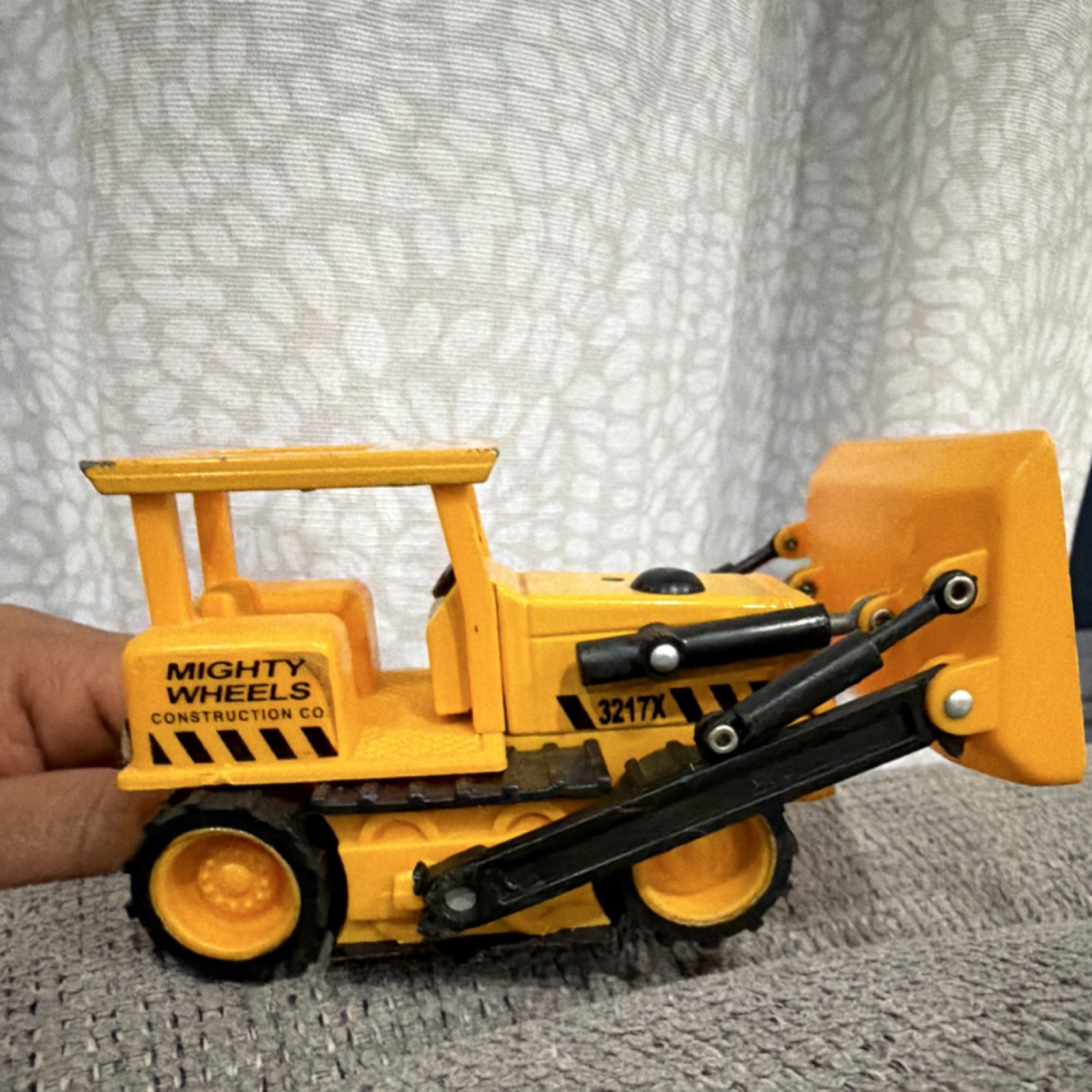 Mighty Wheels Bulldozer Loader 3217X Yellow Black Diecast Toy Vehicle