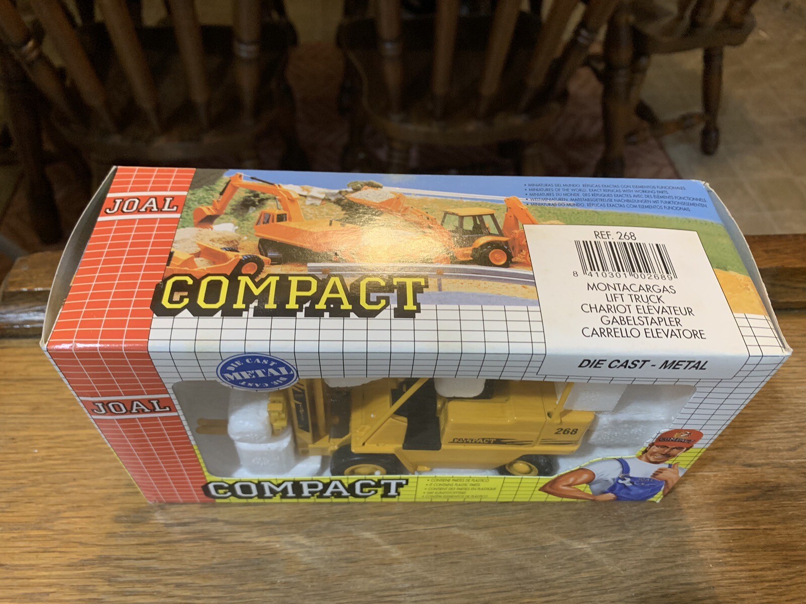 joal COMPACT 268 forklift. Lift Truck. Die Cast NIB.
