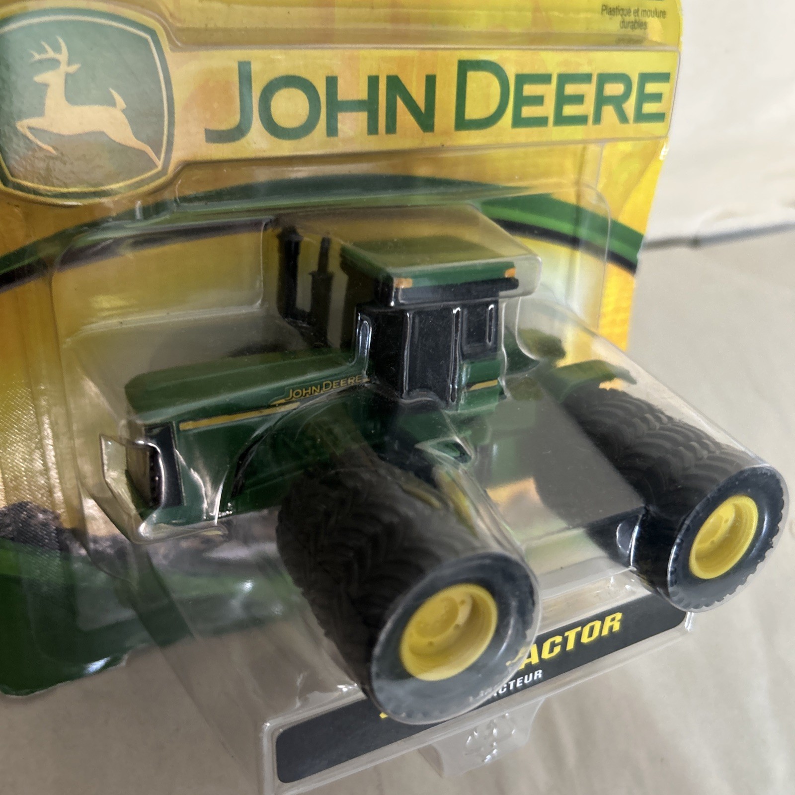 ERTL John Deere Diecast 4WD Tractor – NIP – #35332-7HE – READ box 9