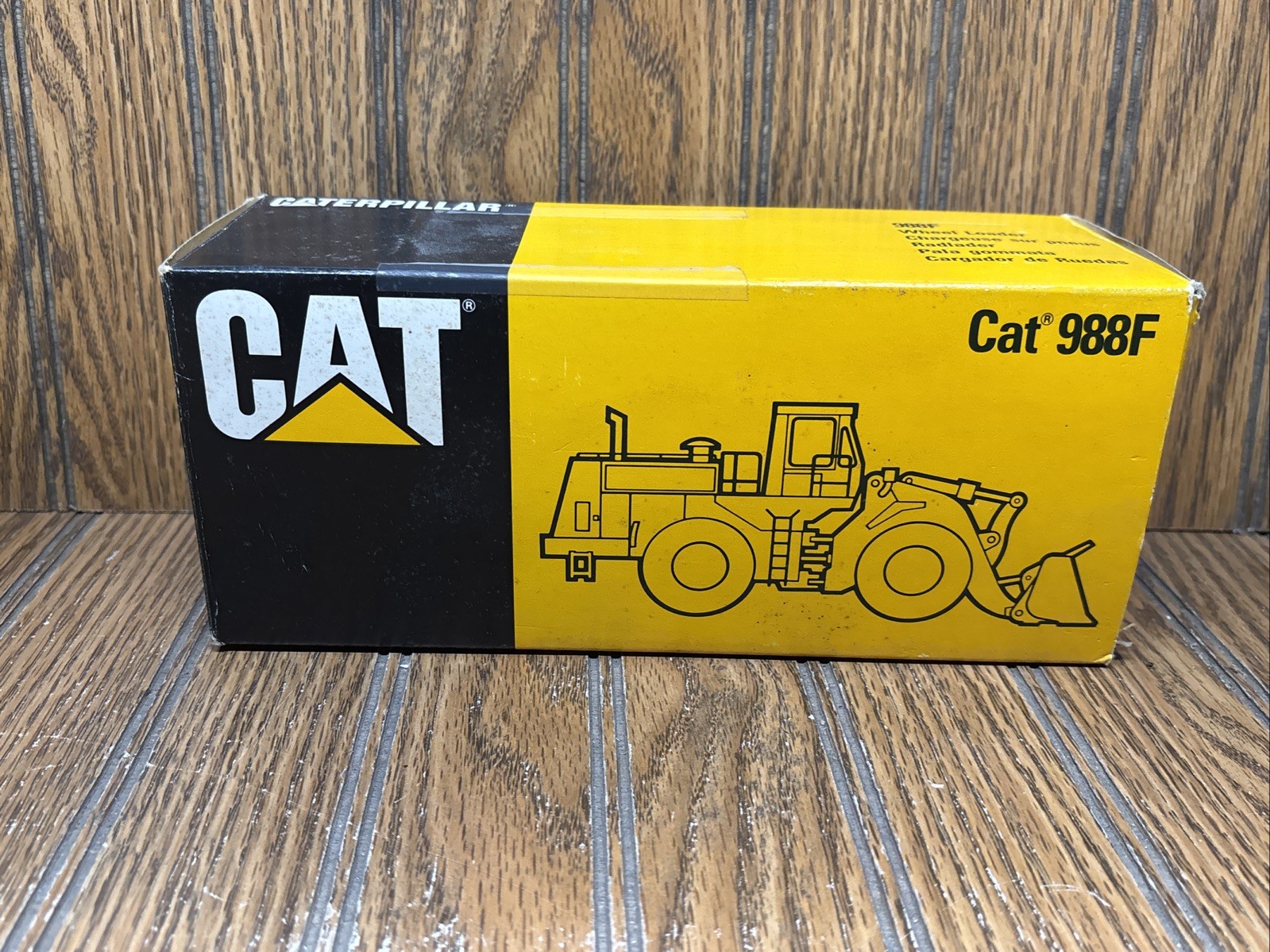 Norscot 1/50 Scale Diecast CAT Caterpillar 988F Wheel Loader w/ Box West Germany