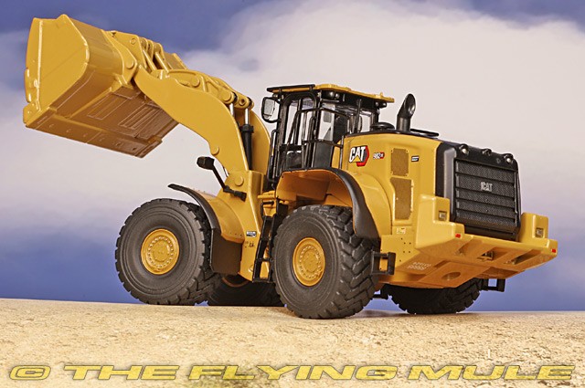 Diecast Masters 1:50 982 Wheel Loader
