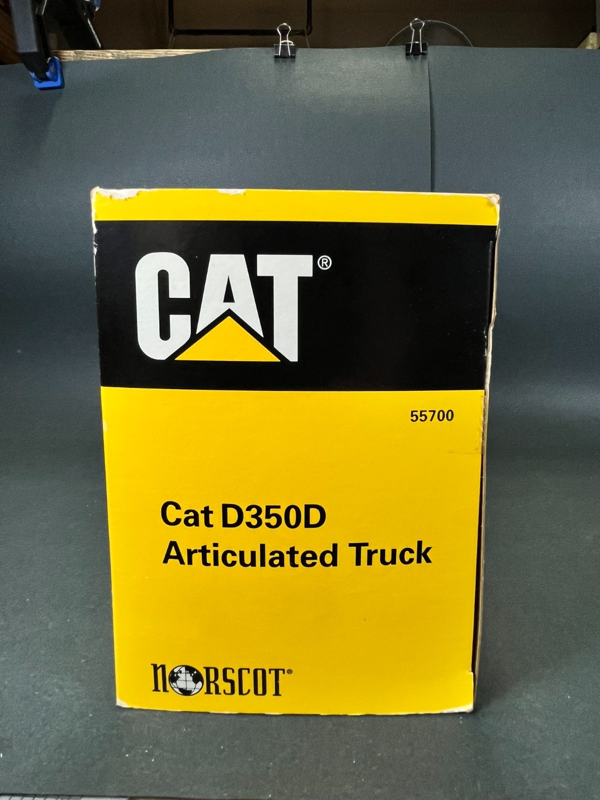 Norscot CAT D350D Articulated Truck 1:50 Die-Cast #55700 Caterpillar 1998 NIB