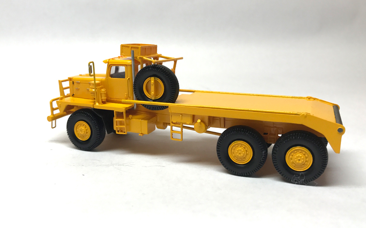 HO 1/87 Pacific P12W « Roughneck » – yellow colour – Ready Made Resin Model