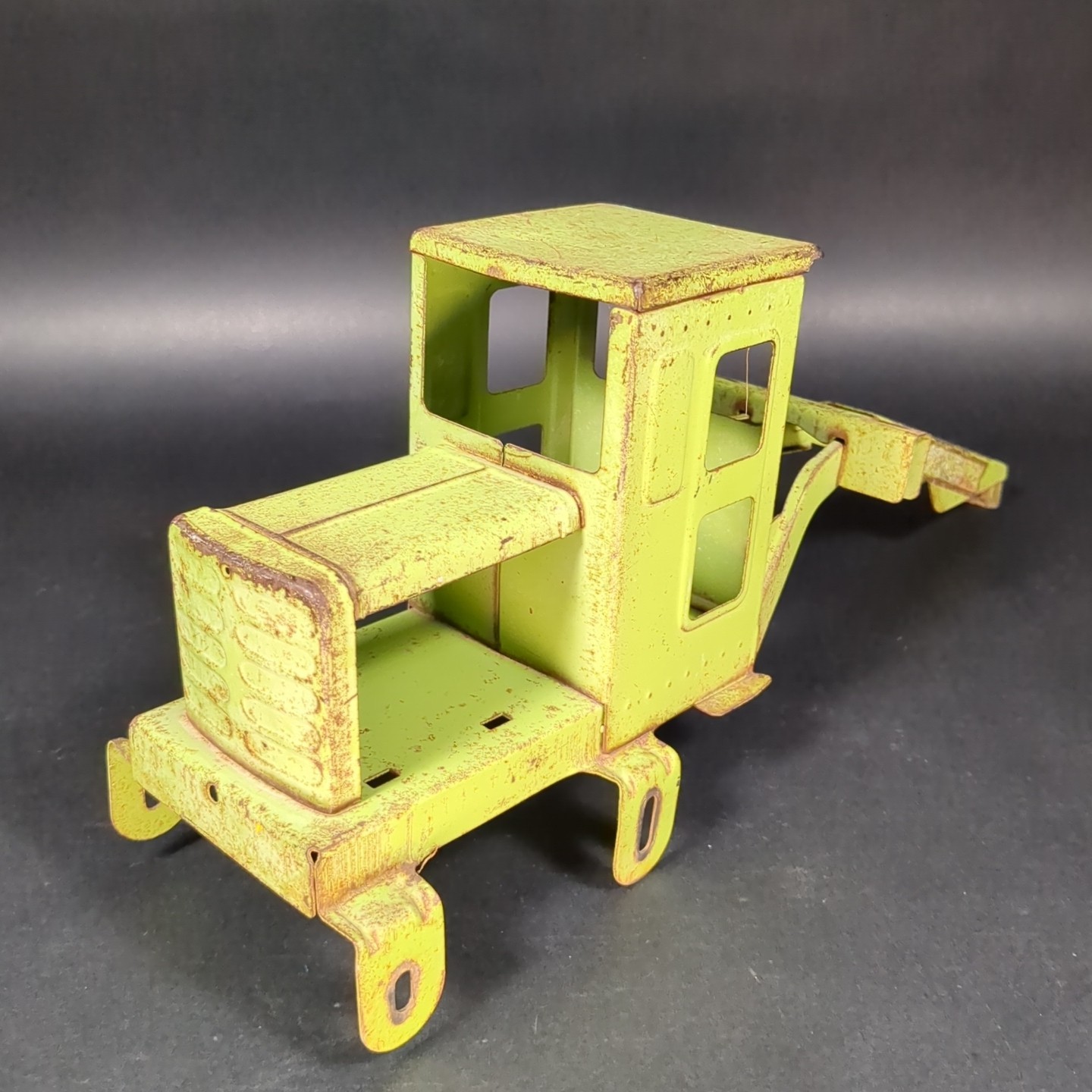 Lumar Marx Power Grader Frame Body Chassis Road Grader Green