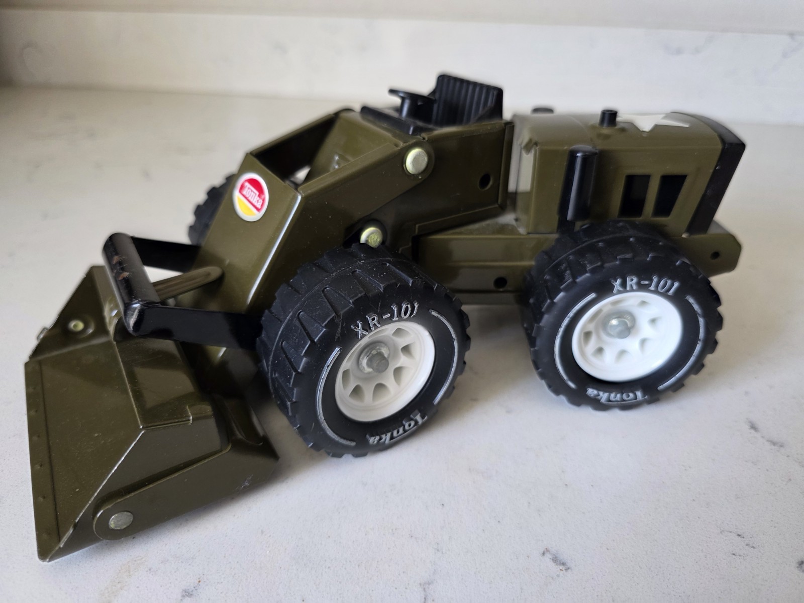 Vintage 1970&rsquo;s Tonka Pressed Steel Metal US Army Front End Loader Excellent