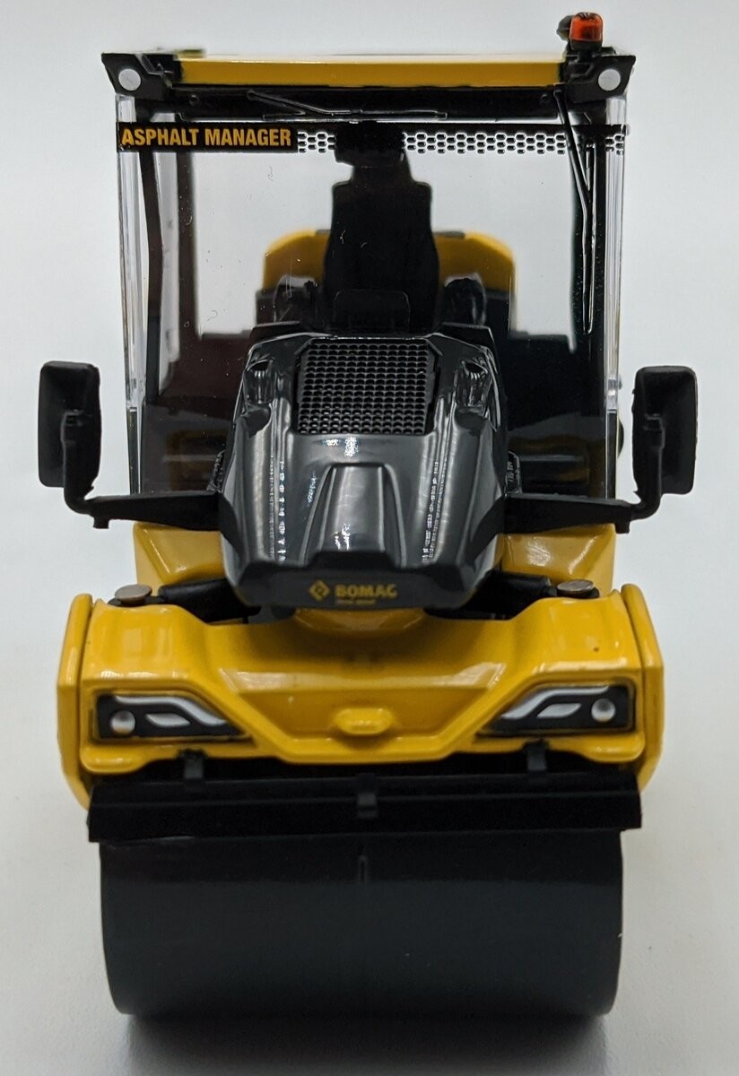 Bymo 42471 1:50 Bomag BW174AP-5 Asphalt Roller