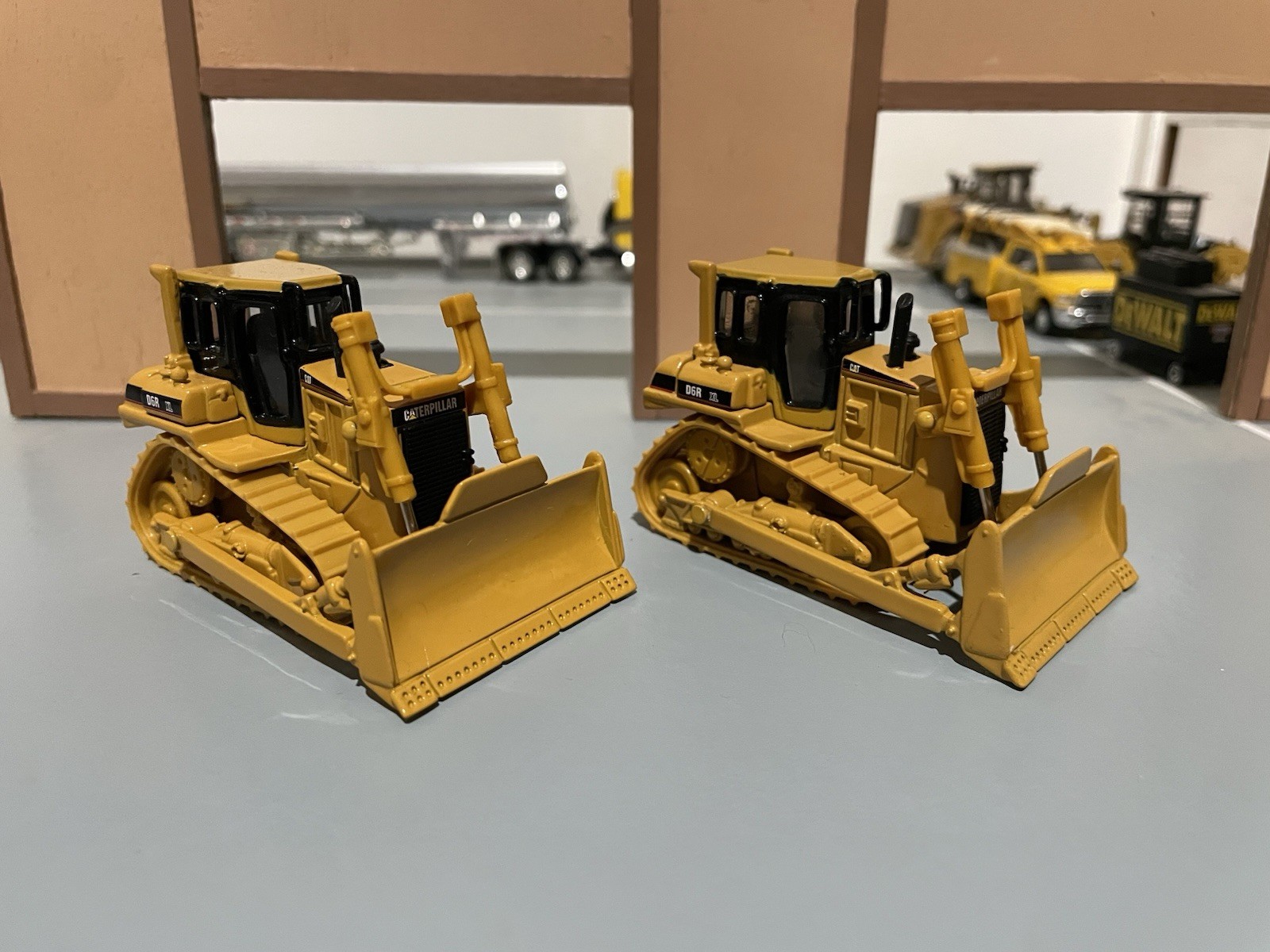 1/64 Norscot Caterpillar D6R. DCP/Firstgear/ERTL/Norscot