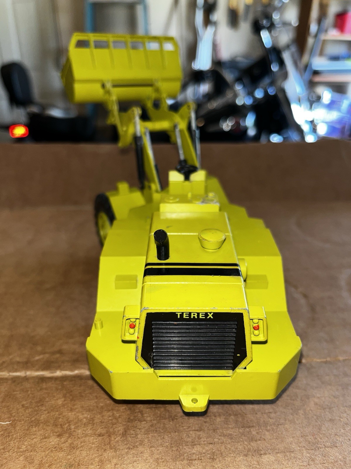 Gescha Terex GM 72-71 1:50 Diecast Articulated Wheel Loader USED Missing Parts