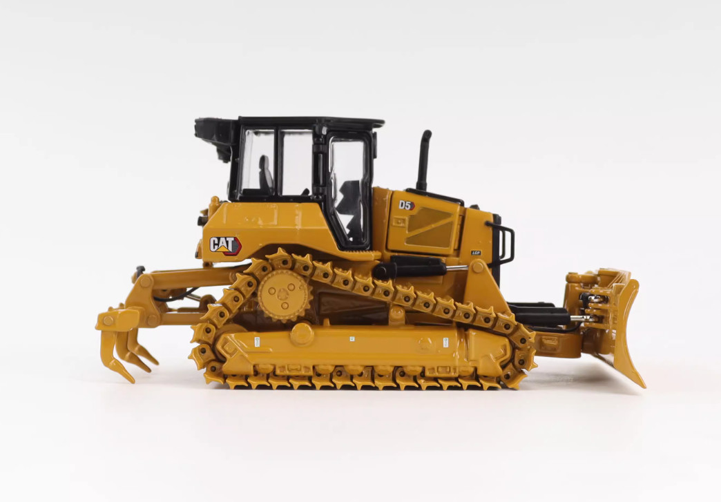 1:50 DM CAT D5 LGP Dozer Bulldozer Construction Machine Equipment Diecast Model