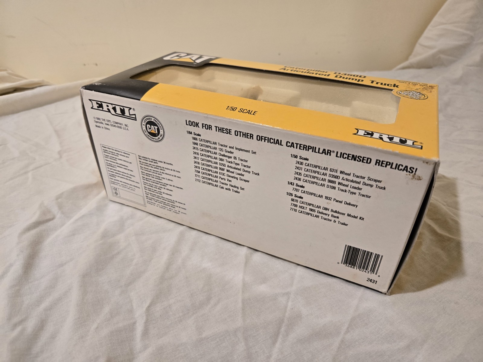 ERTL Caterpillar Cat D350D Articulating Dump Truck Die Cast Model