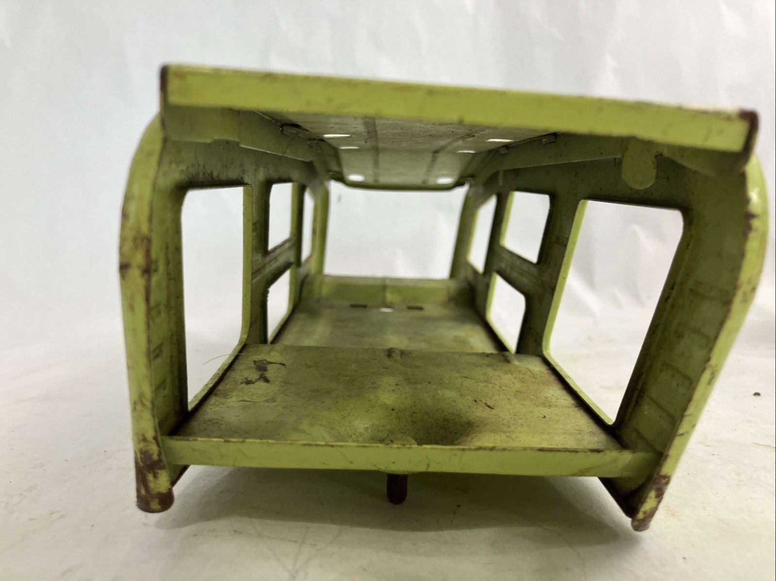 W- Vintage Tonka Toy Green Car Carrier Great Condition Used 14”￼