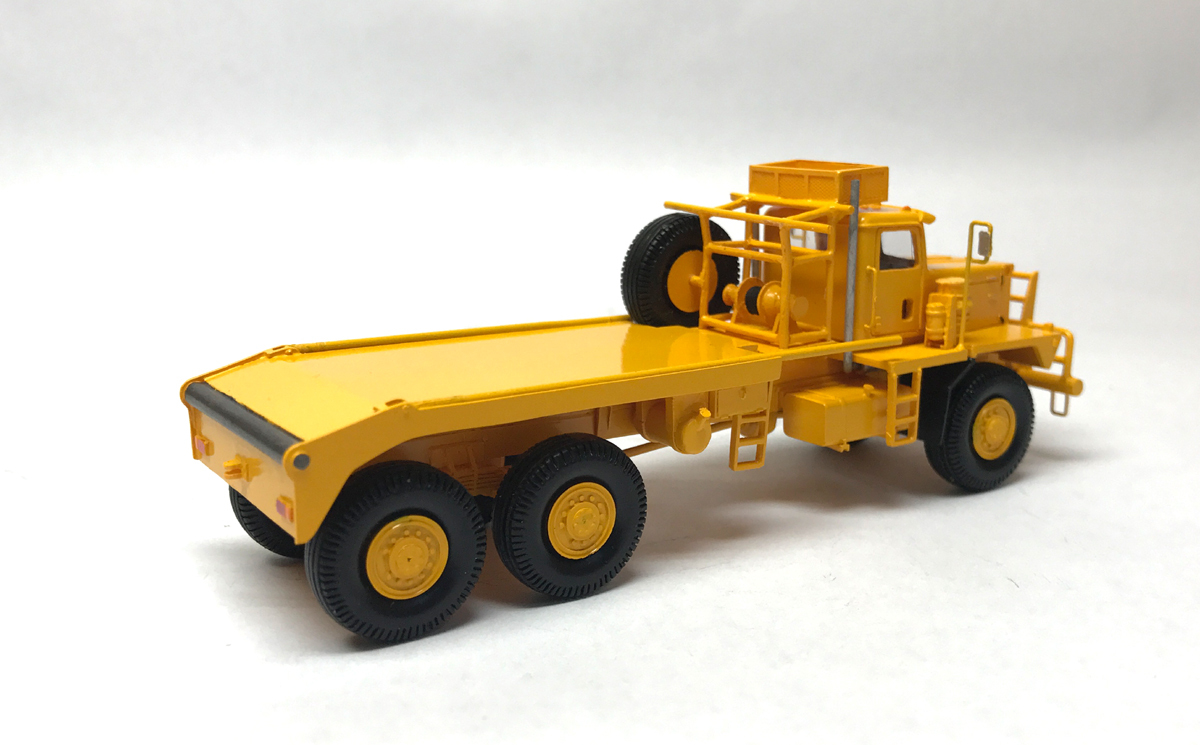 HO 1/87 Pacific P12W « Roughneck » – yellow colour – Ready Made Resin Model