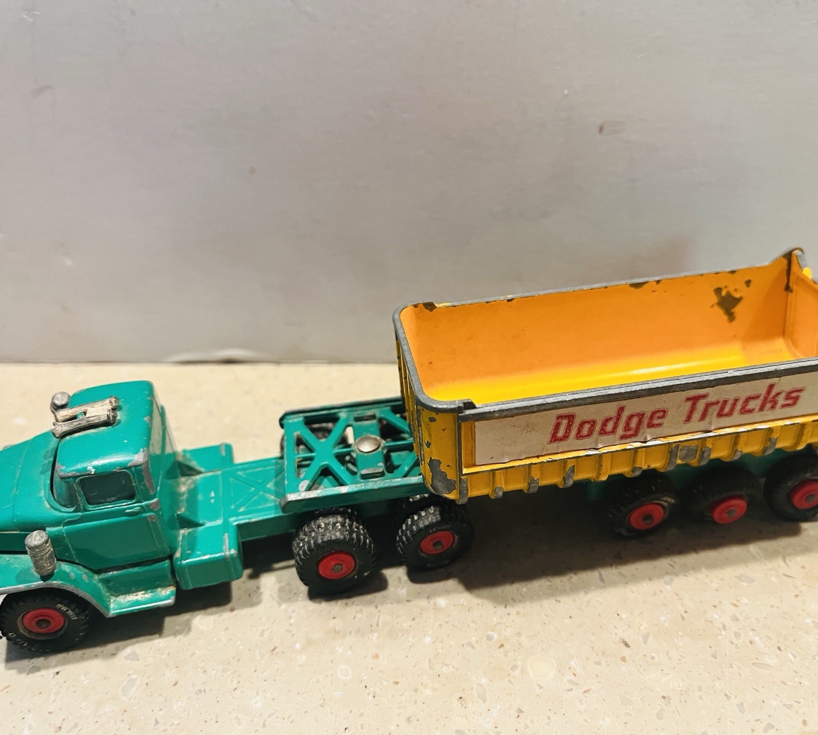 MatchBox Dodge Tractor W Fruehauf Tipper Trailer England By Lesney Green Yellow