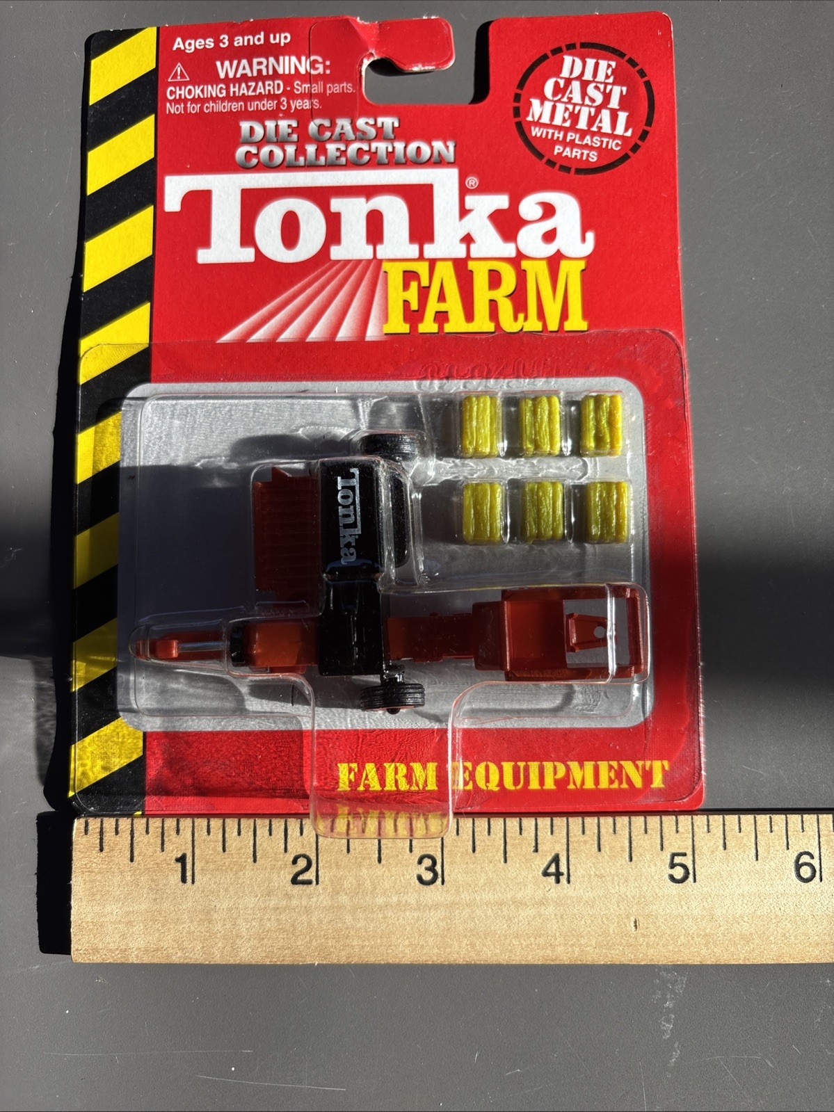 Tonka Farm 1/64 Scale Maisto Orange Rectangular Baler / #15240 / New In Box