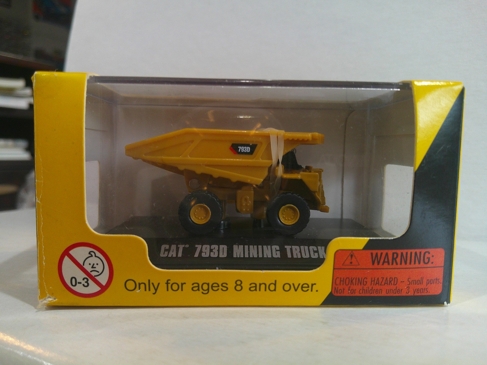 Norscot Construction Mini&rsquo;s CAT 793D Mining Truck Darkish Yellow Good++ Box