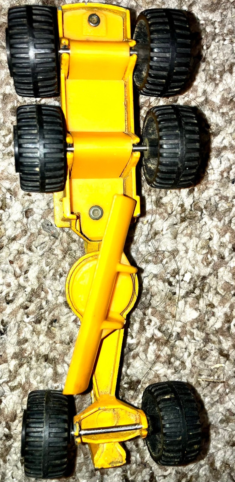 Vintage Diecast Crane Truck Construction Vehicle 6-Wheel Yellow Loose