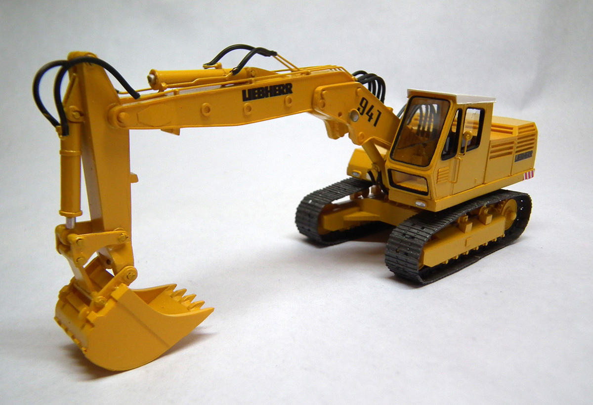 1/50 Excavator Liebherr 941 – High Quality Resin KIT by Fankit Models