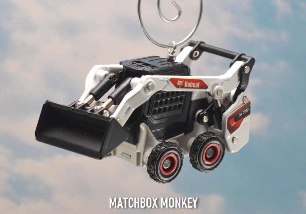 Bobcat S76 Skid steer Loader 1/64 Christmas Ornament CAT John Deere Volvo