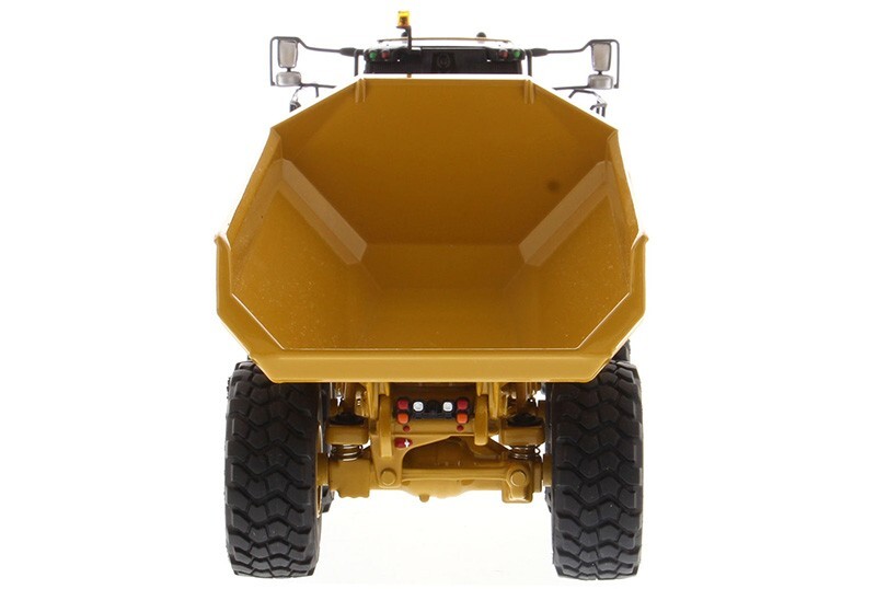 Cat 745 Articulated Dump Truck – Diecast Masters 1:50 Scale Model #85528 New