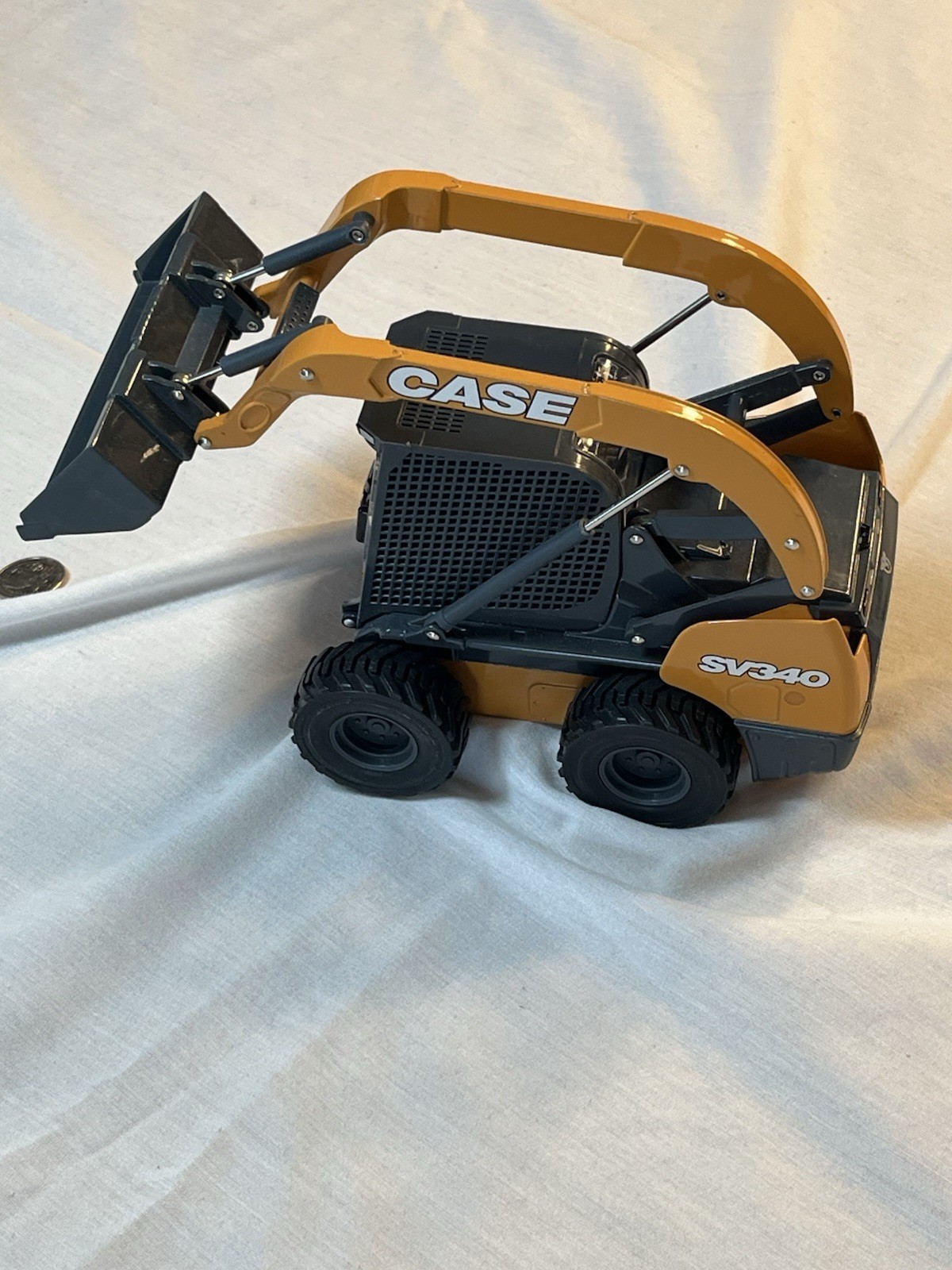 Case SV340 Diecast Loader Model Yellow Black Construction Equipment