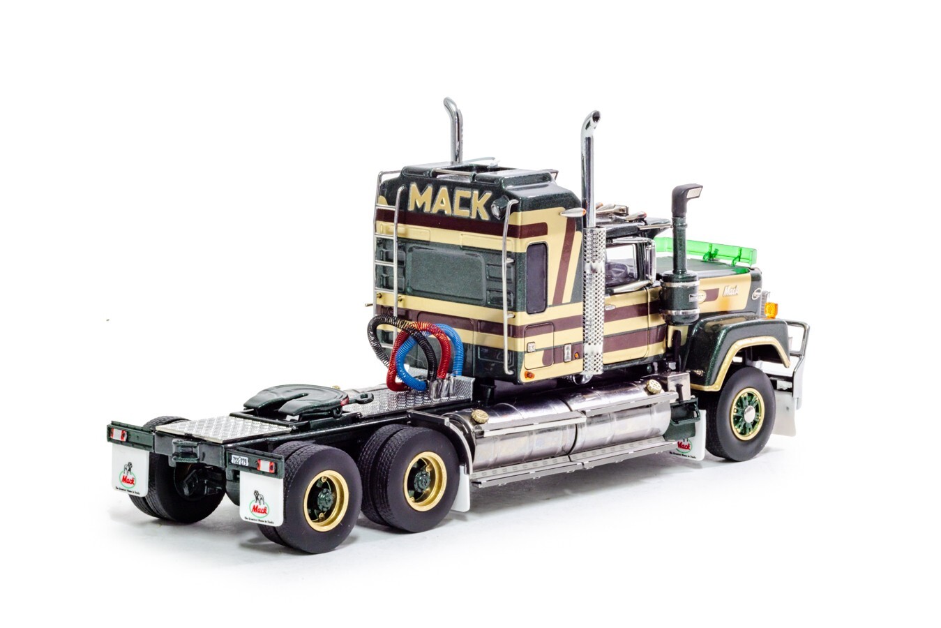 Mack Super-Liner II Bicentennial – Burke & Wills – Drake 1:50 Scale #Z88004 New