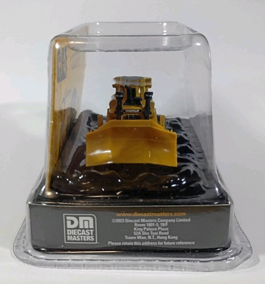MICRO Diecast Masters Cat Micro Cat D8T Track-Type Tractor Real Replicas 2023