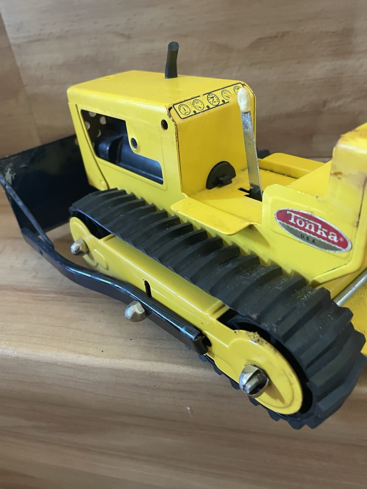 1960&rsquo;s Vintage TONKA TOY Pressed Steel BULL DOZER Bulldozer Construction Rare