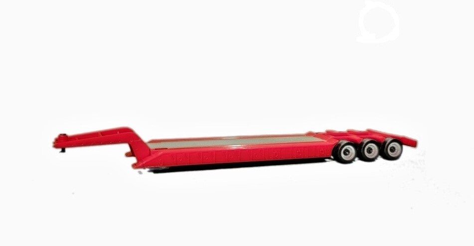 Set of 2 Cararama 185 Volvo Tri-axle Lowboy Trailers – Red 1/87 HO (plastic) NEW