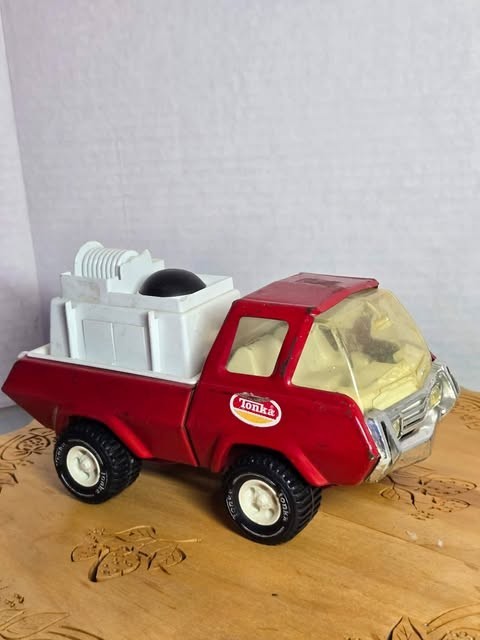 Vintage 1970&rsquo;s No. 1256 Tonka Fire Pumper Toy Fire Truck