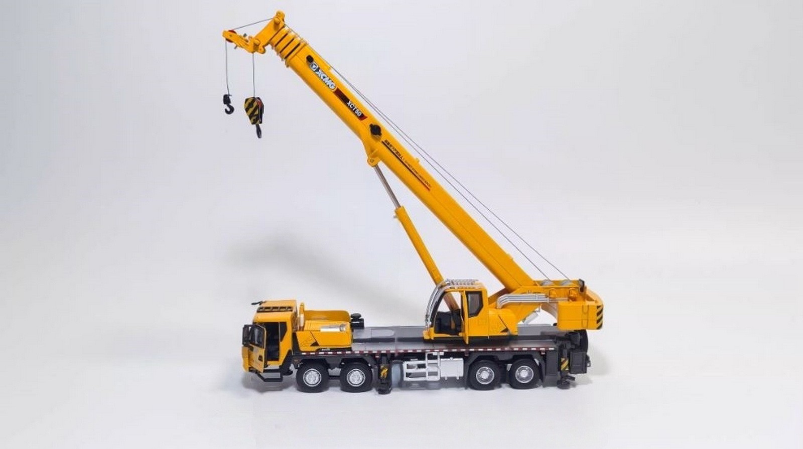 1/50 Scale XCMG XCT50G5-1 Truck Crane Diecast Model Toy Collection Gift NIB