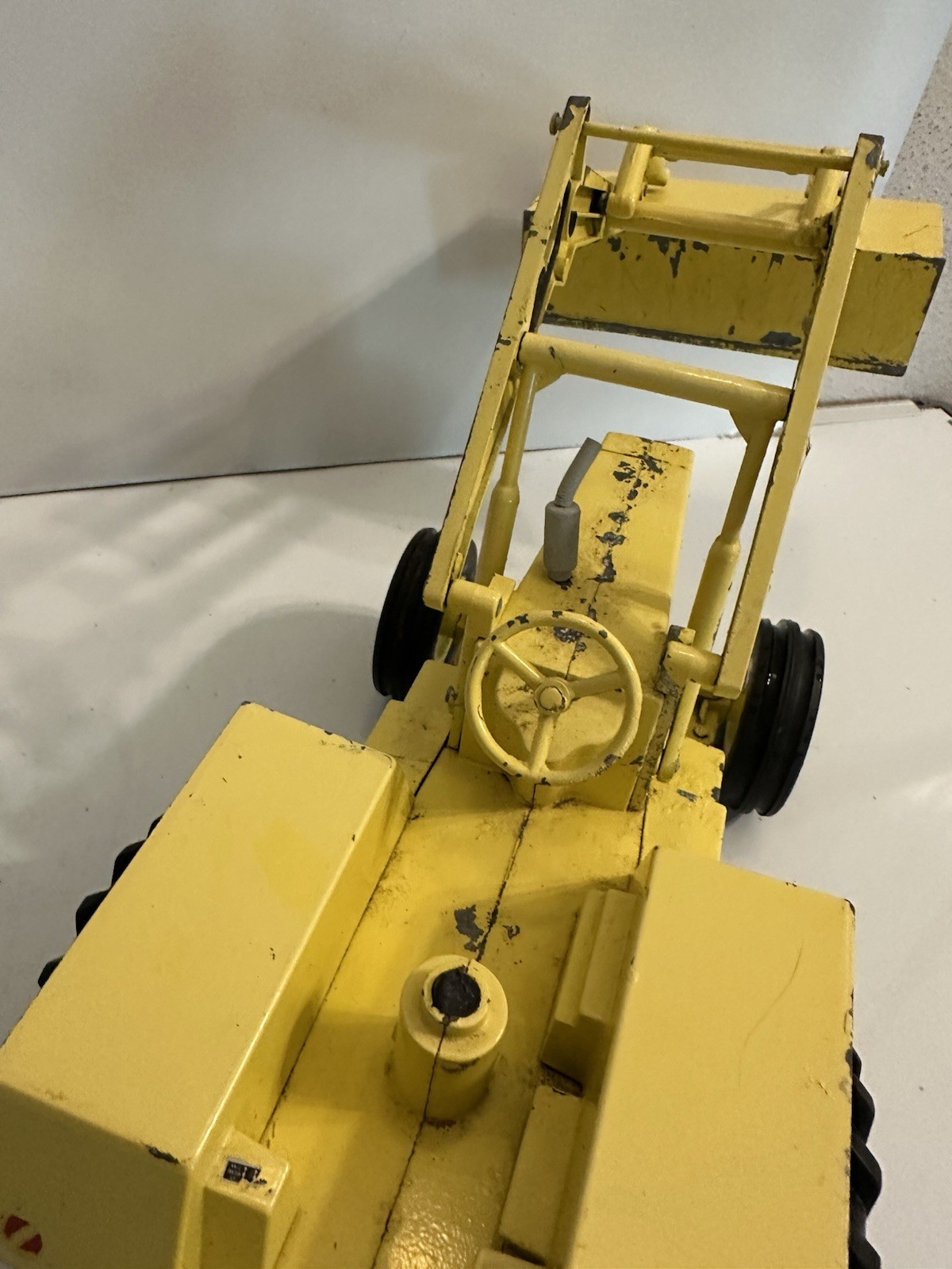 ERTL Vintage 1:22 Scale Diecast Ford 7500 Backhoe Loader Tractor Excavator