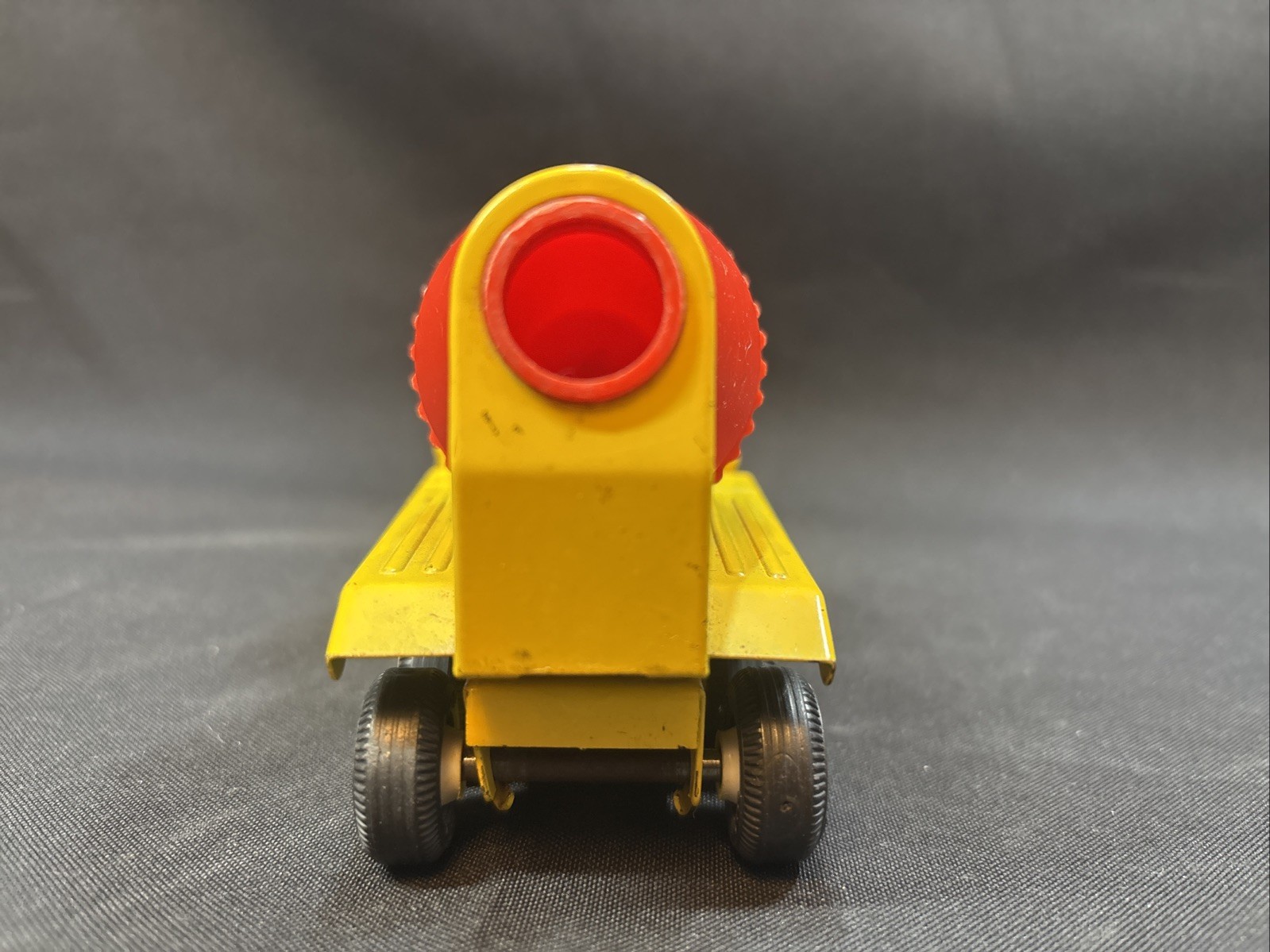 Tonka 1960s 5&Prime; Cement Mixer Truck Pressed Steel Yellow/Red MOUND