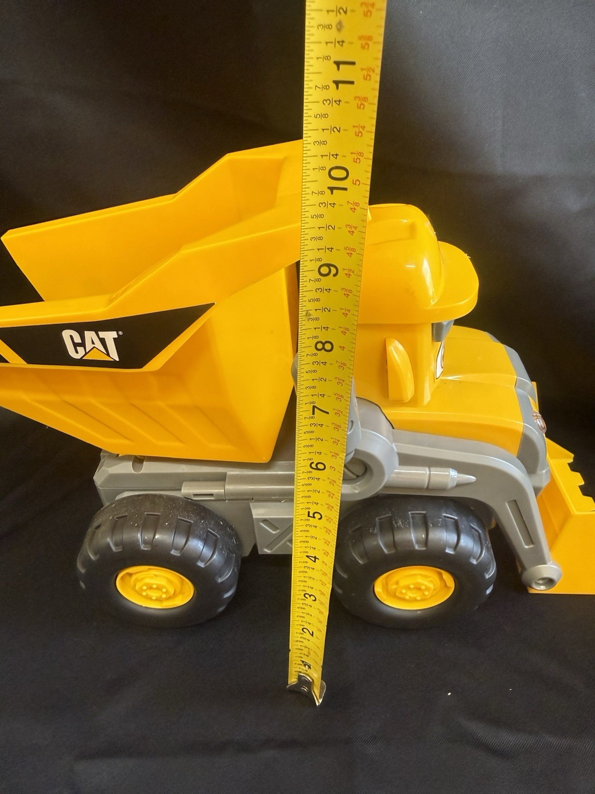 CAT Construction Trucks- Lot Of 10 Working Hard Plastic Various Trucks-Sounds